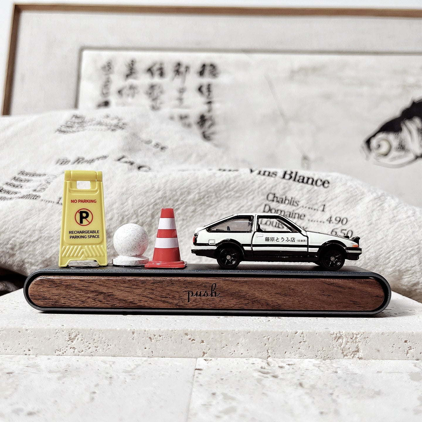 AE86 Trueno Dashboard Model JDM Drift Car Toy with Vintage Camera & Magnetic Base