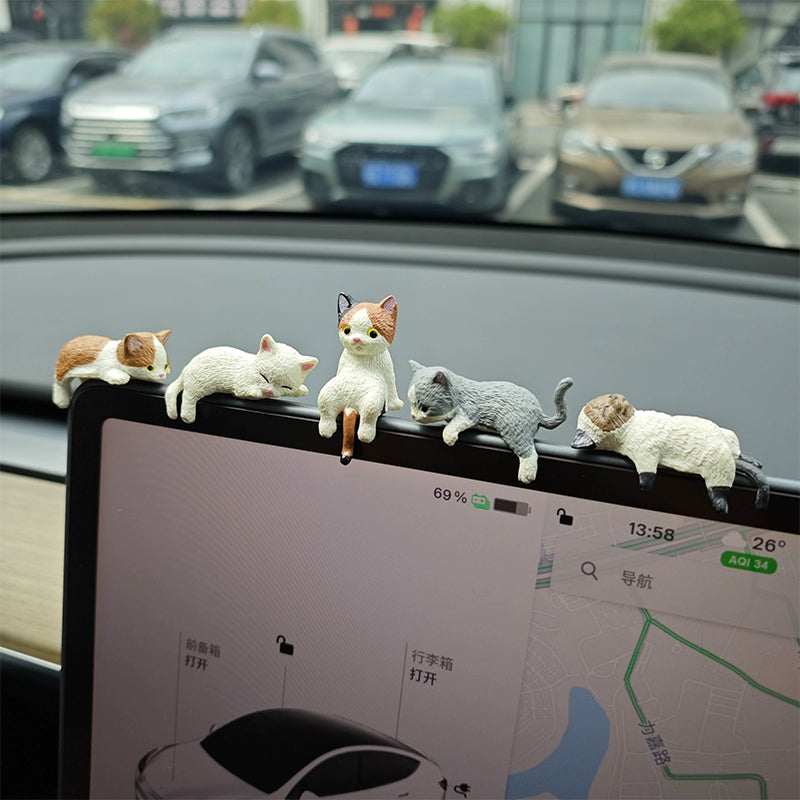 PawNap™ Lazy Cat Dashboard Ornament