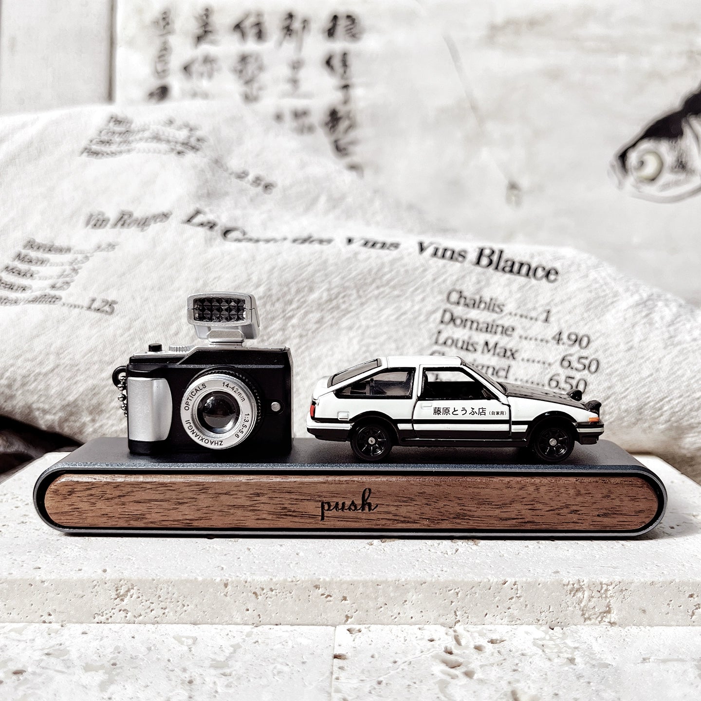 AE86 Trueno Dashboard Model JDM Drift Car Toy with Vintage Camera & Magnetic Base