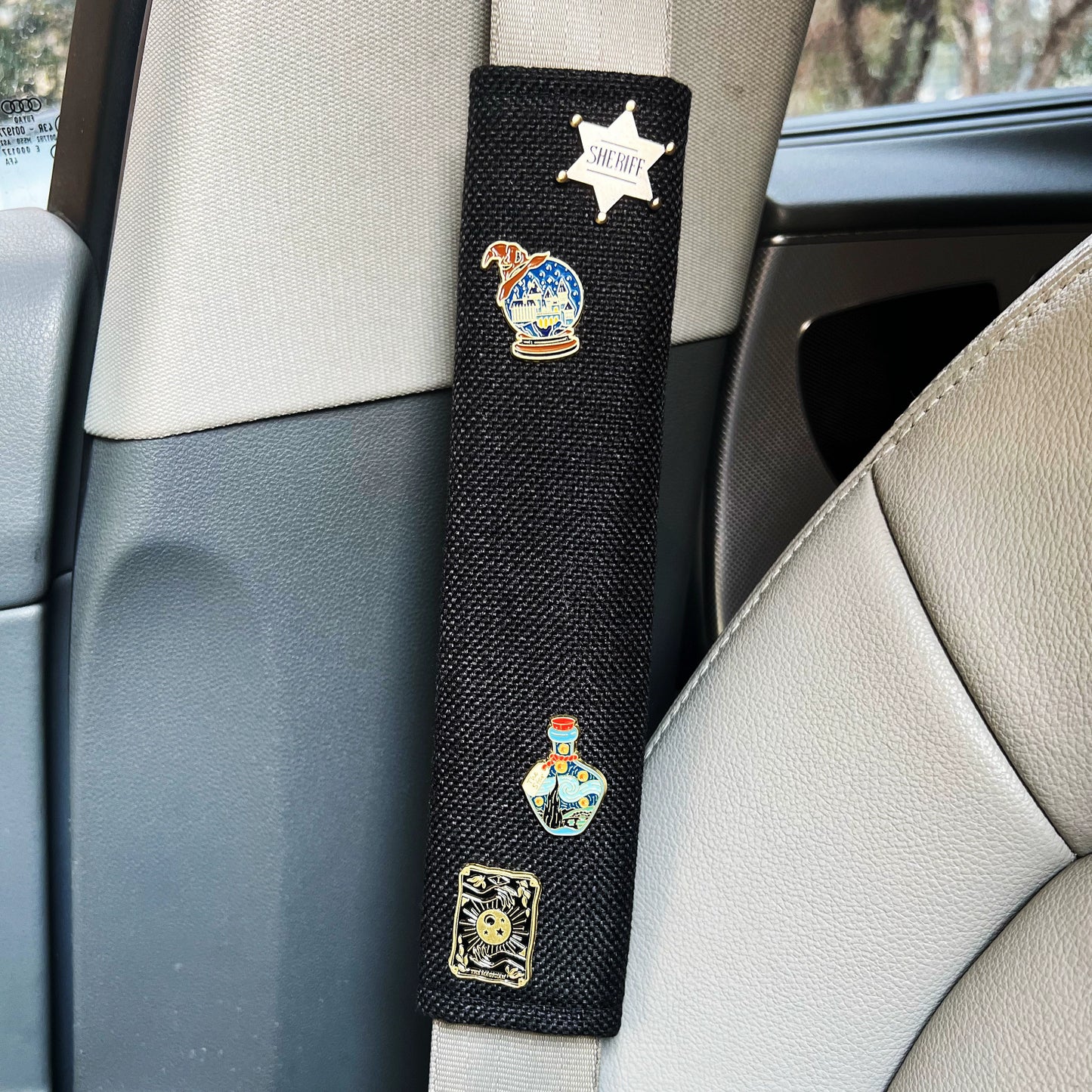 Fluffy Car Shoulder Pad – Bunny Ears Plush Edition