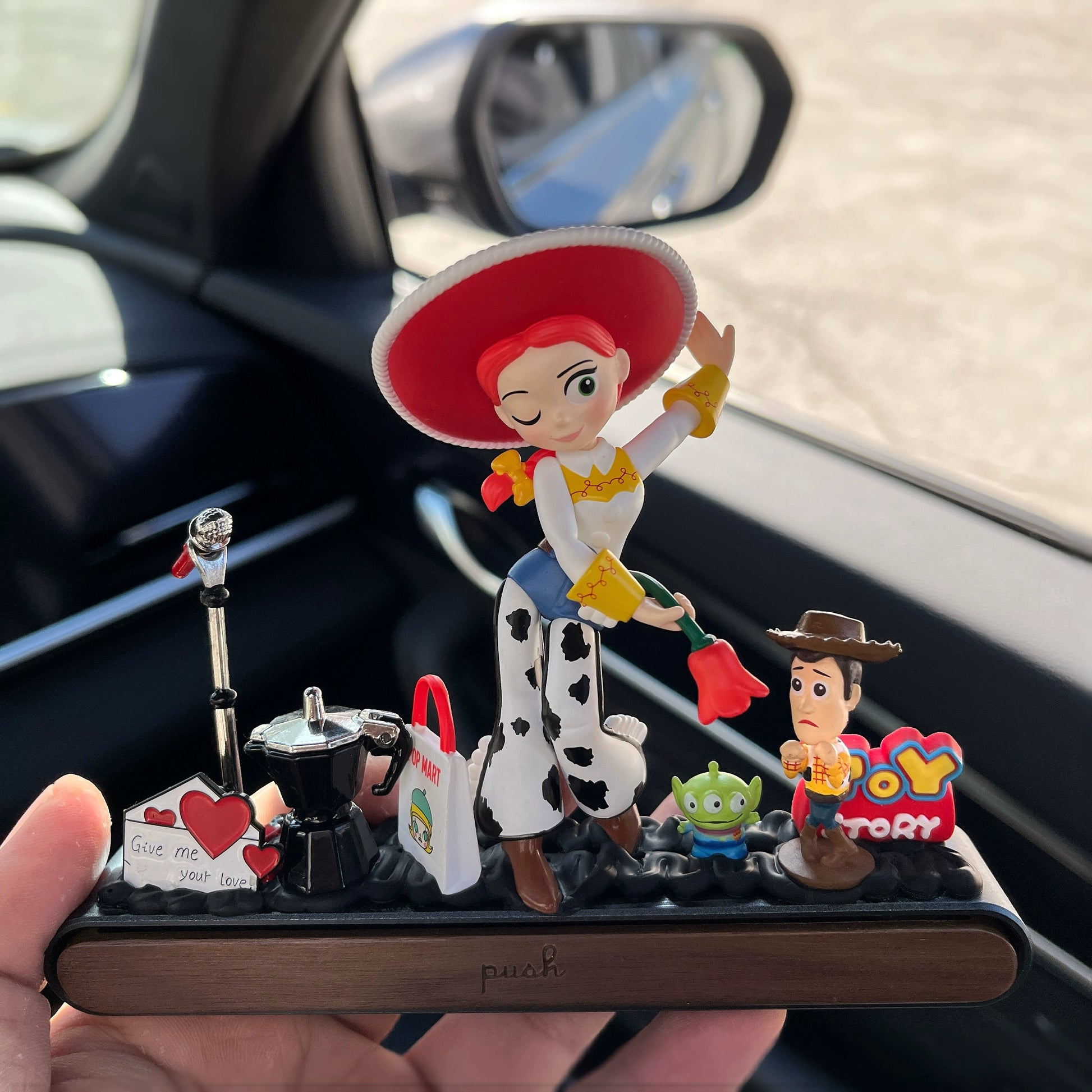 Toy-style dashboard ornament with hidden magnetic parking plate and gift box – Cowboy, Cowgirl, Space Hero