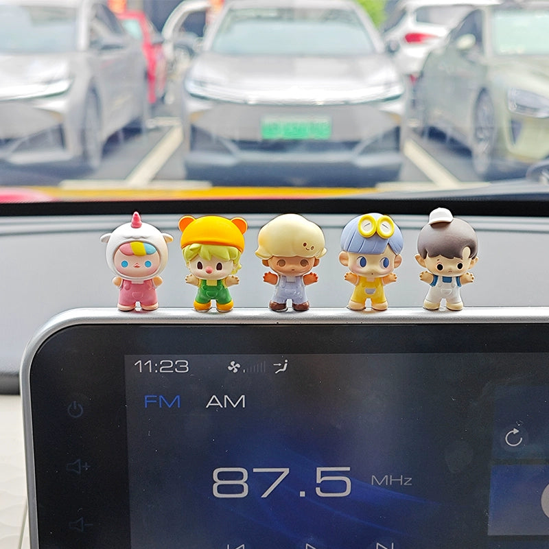 MiniGlow™ 14pc Dashboard Dolls Set