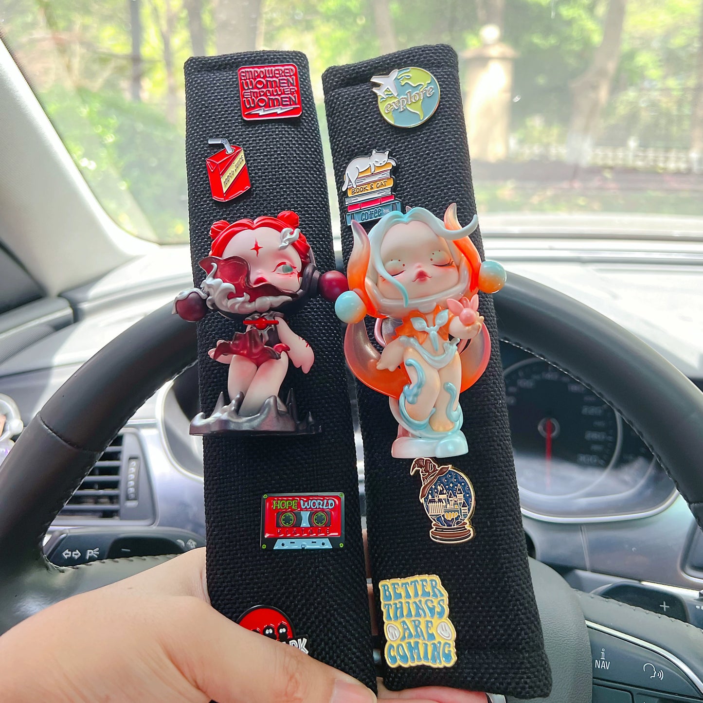 Bubblegum Girl Seat Belt Cover