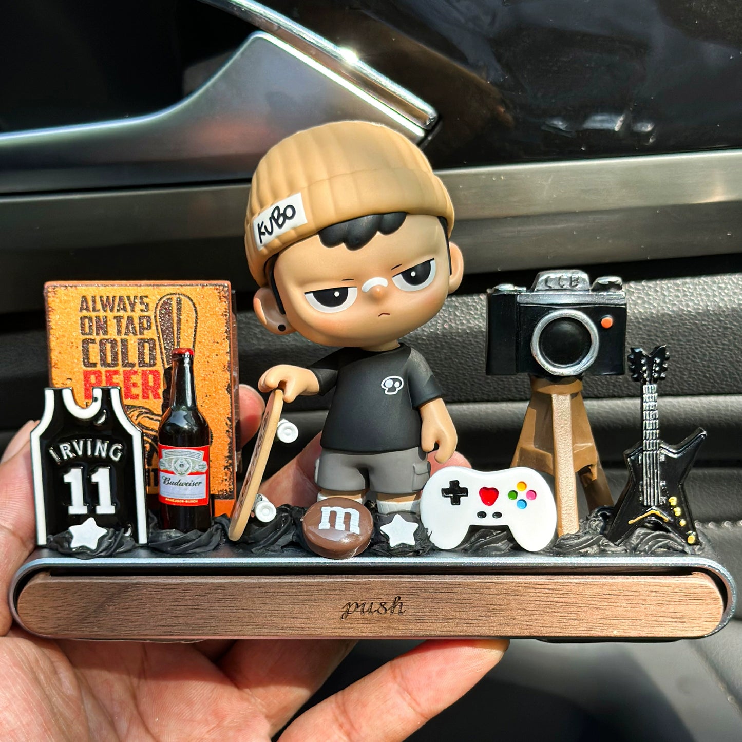 Bubble Mart Kubo Dashoboard Ornament
