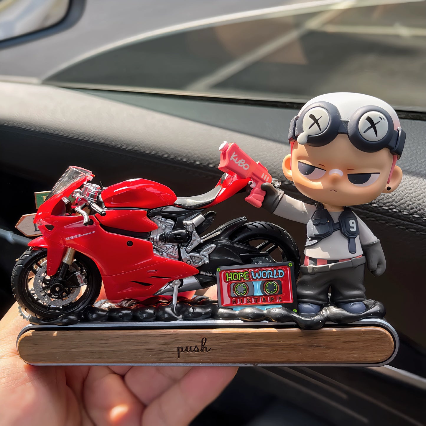 Kubo-Style Boy™ Dashboard Decor