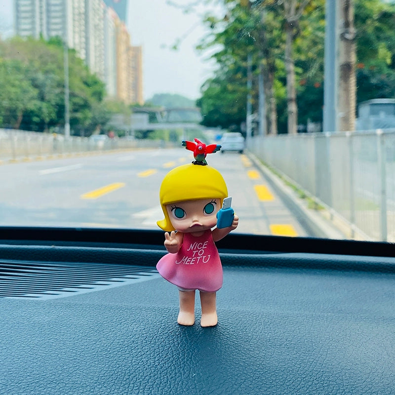 Molly-Style Dashboard Ornament