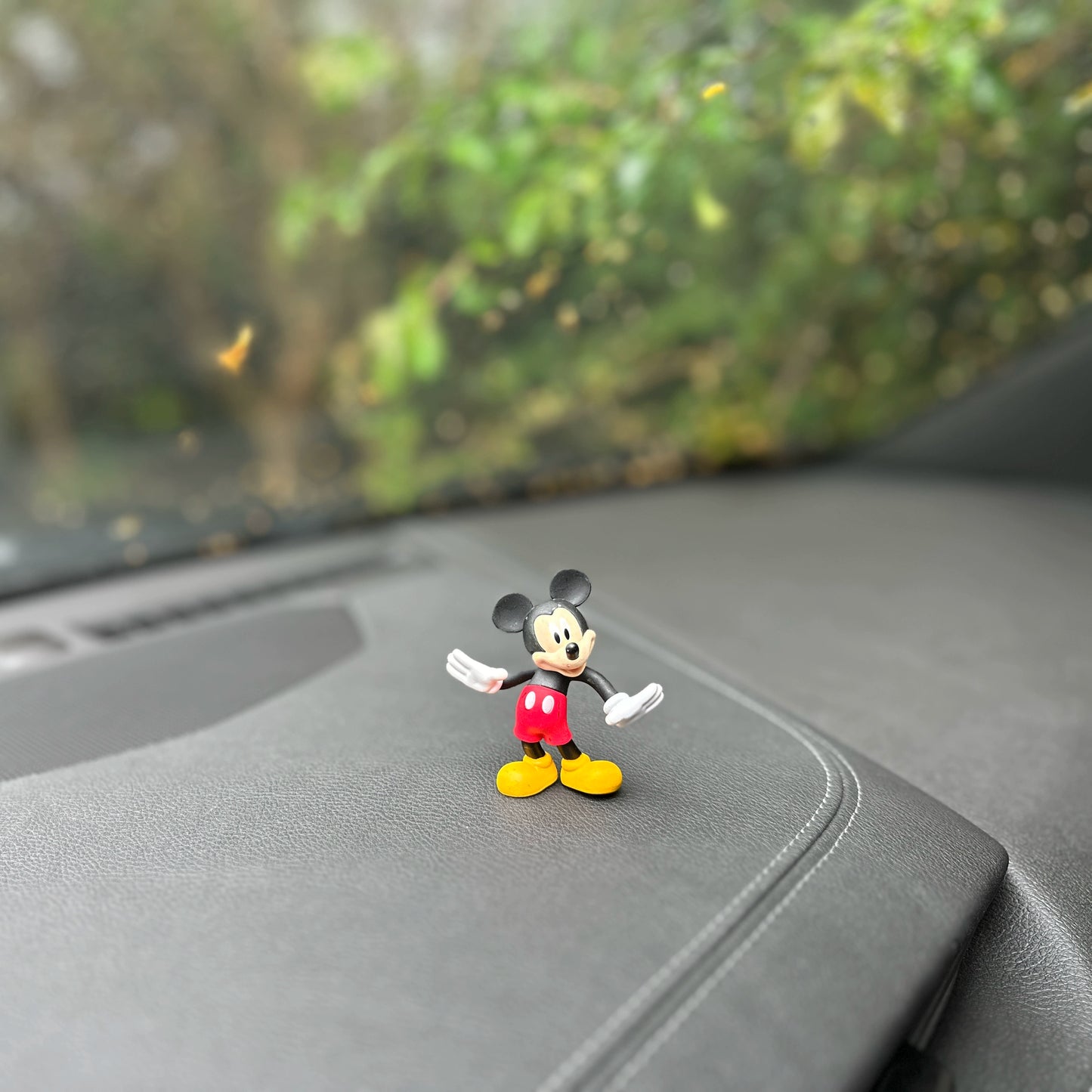 Mickey & Friends Dashboard Figures