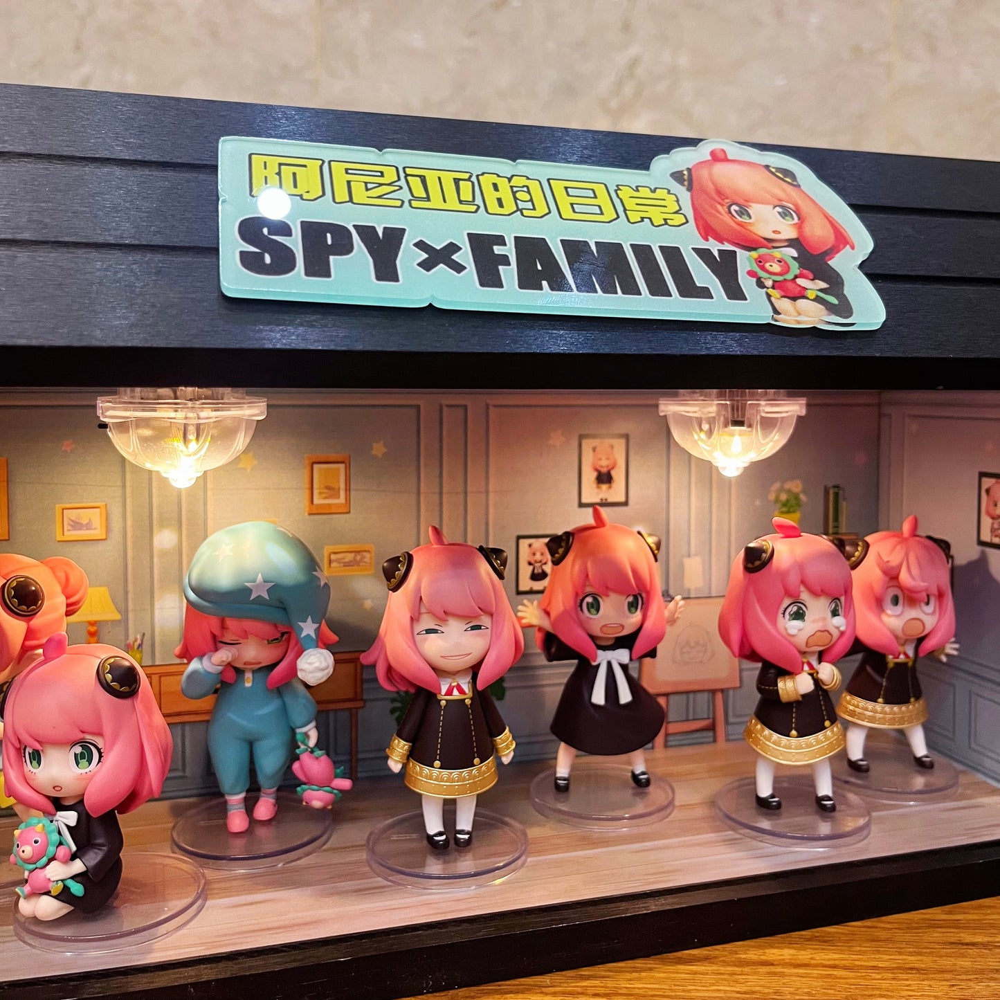 Mini Pink Hair Girl Display Box