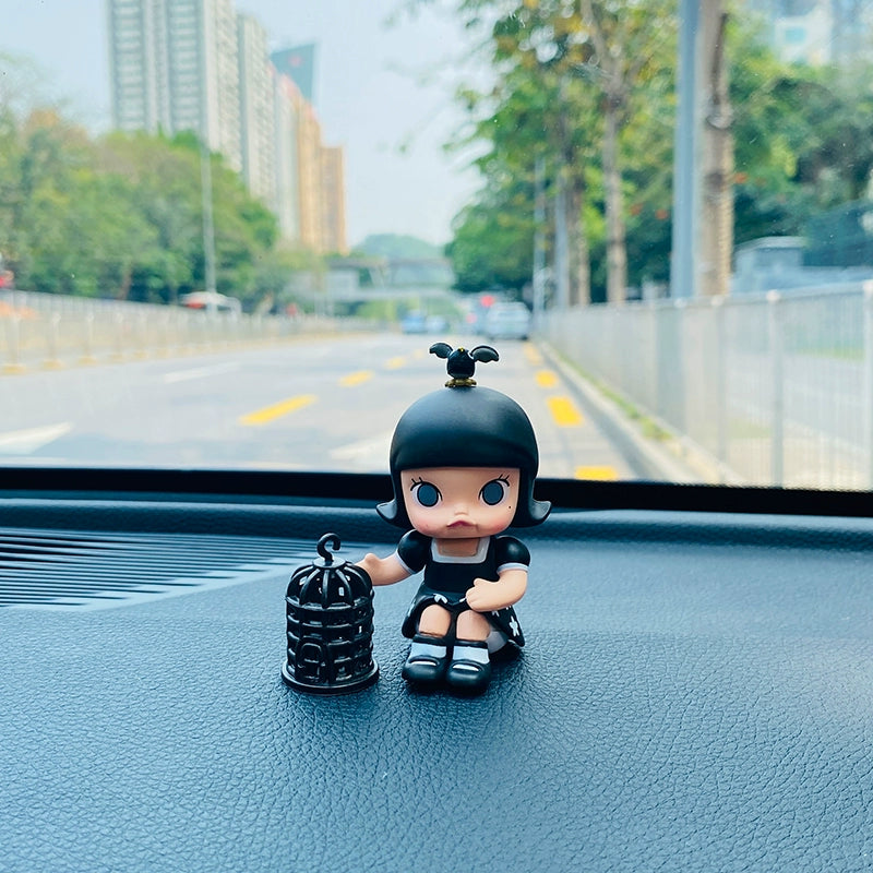 Molly-Style Dashboard Ornament