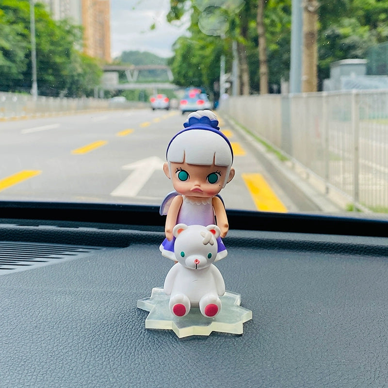 Molly-Style Dashboard Ornament