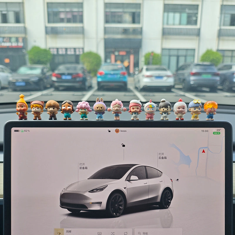 MiniGlow™ 14pc Dashboard Dolls Set
