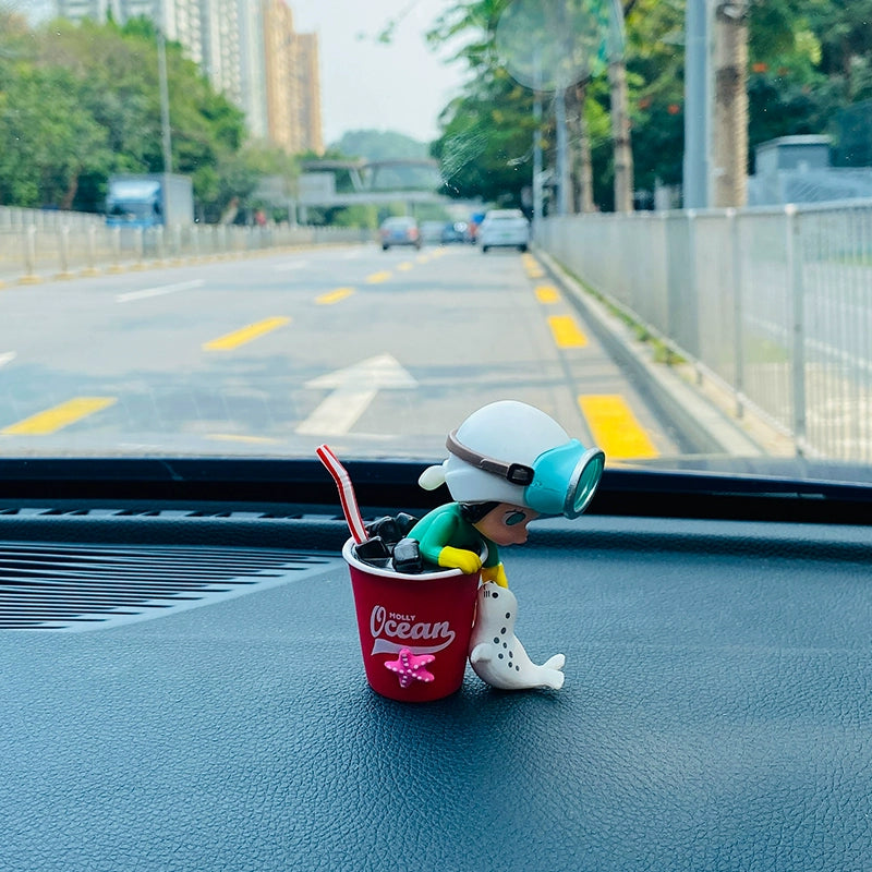 Molly-Style Dashboard Ornament