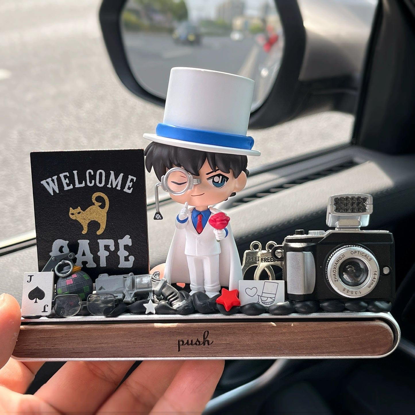 Anime detective dashboard ornament with hidden magnetic parking plate and gift box – Blue, Grey, and White outfits