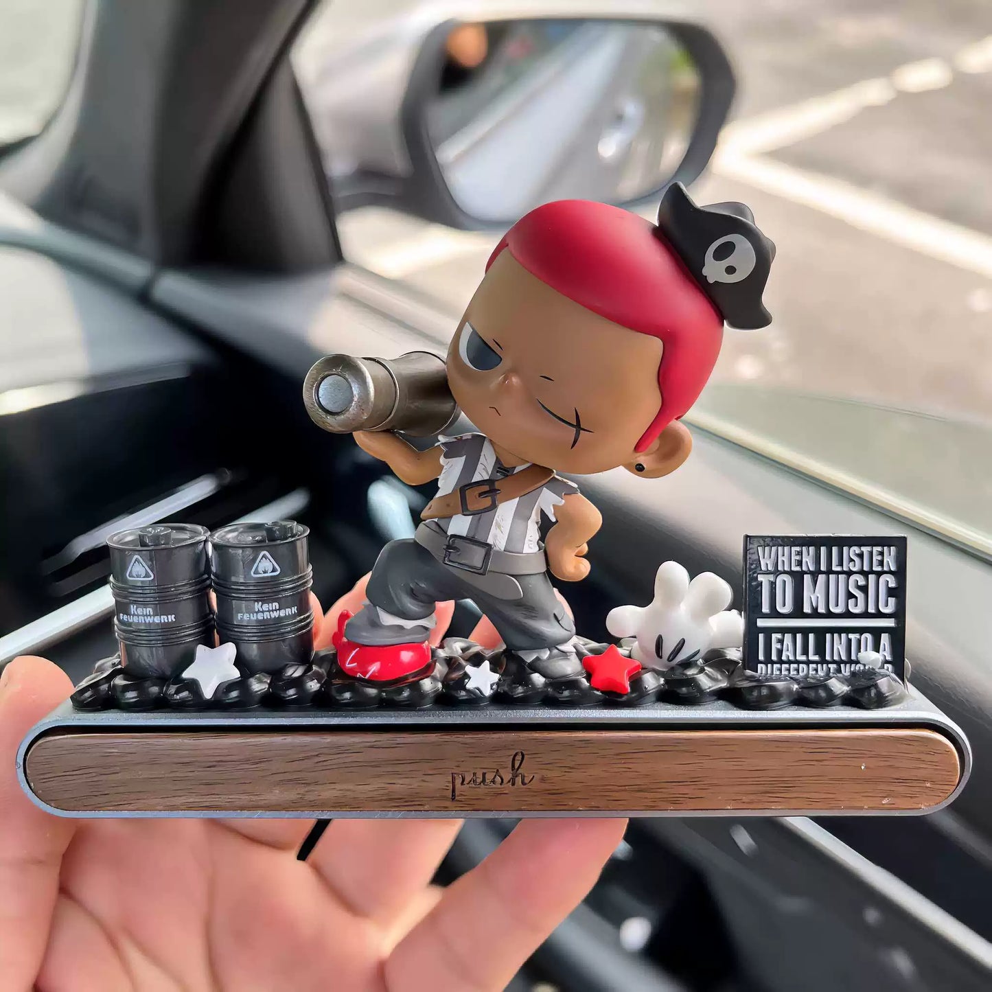 Kubo-Style Boy™ Dashboard Decor